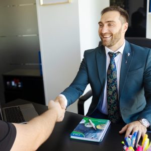 Ce faci după aprobarea creditului? The Money Advisor și Ovidiu Lupu îți explică pașii următori